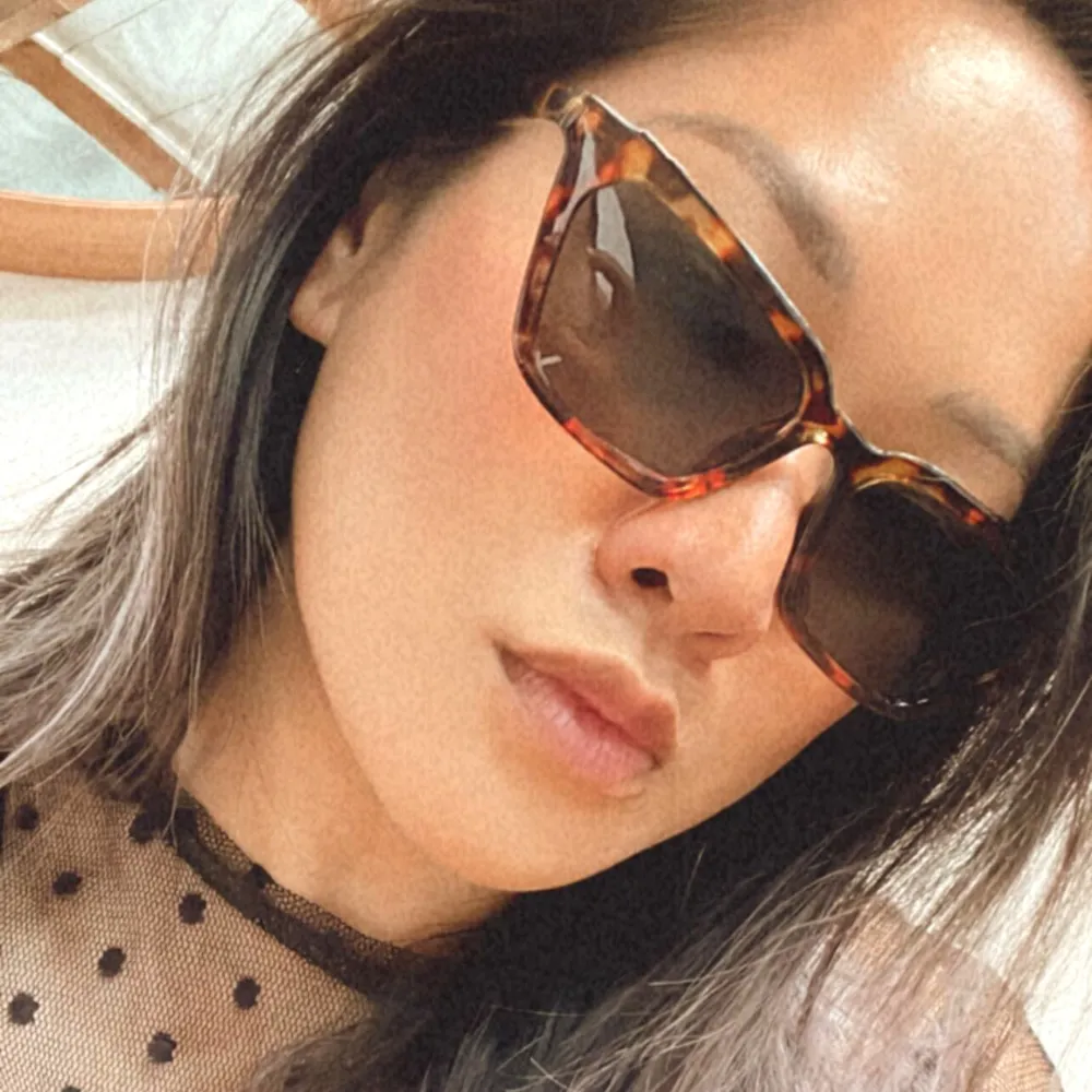 Mod Neutral Modern Contemporary Cat Eye Sunglasses D313 sold by ZeroUV product image thumbnail 2