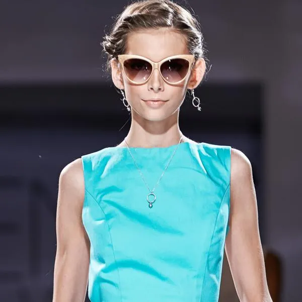 High Pointed Tip Inset Frame Oversize Cat Eye Sunglasses sold by ZeroUV product image thumbnail 4