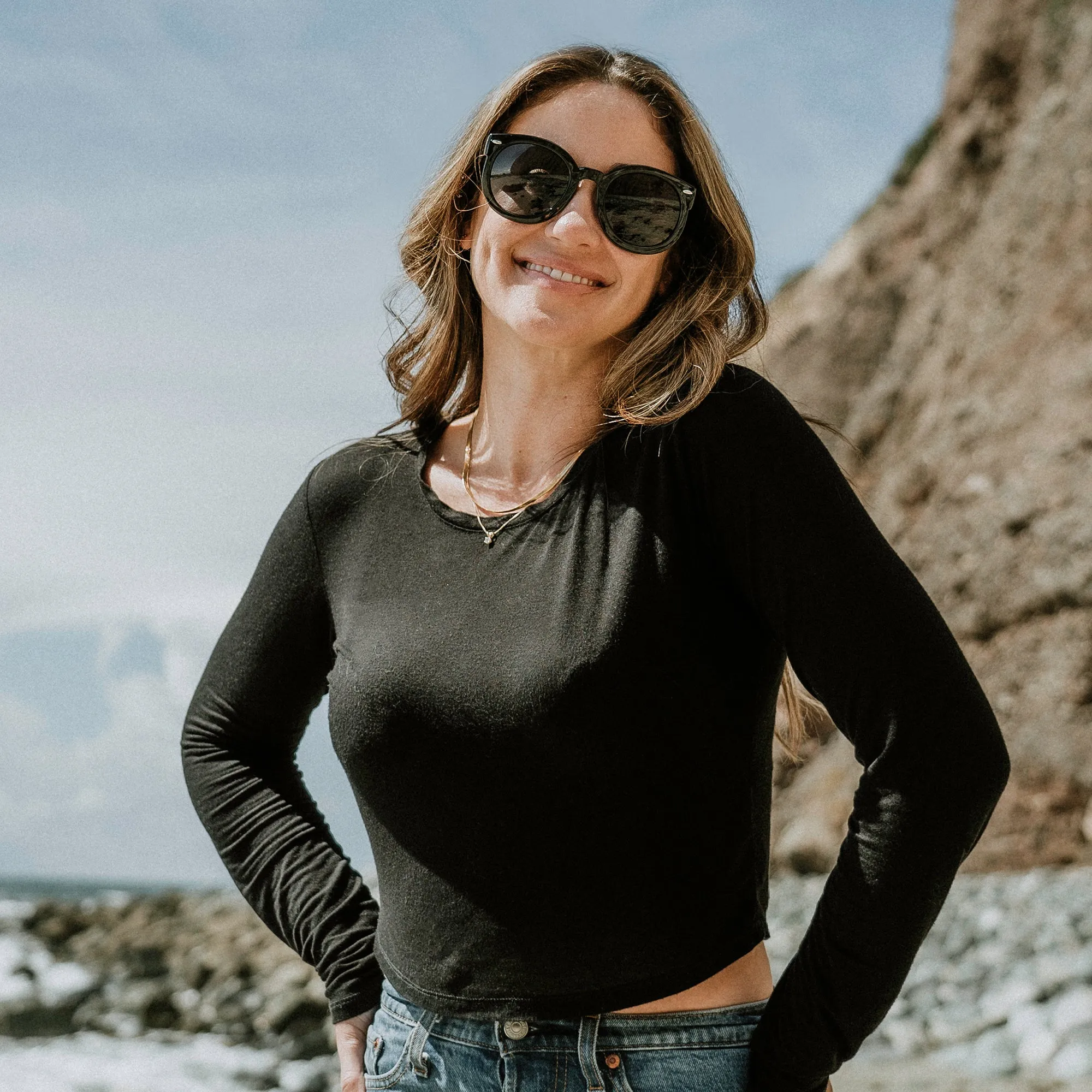 Womens Designer Round Oversize Retro Fashion Sunglasses 8623 sold by ZeroUV product image thumbnail 3