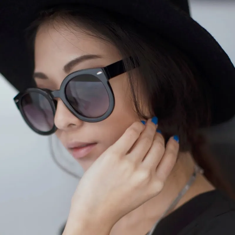 Womens Designer Round Oversize Retro Fashion Sunglasses 8623 sold by ZeroUV product image thumbnail 5