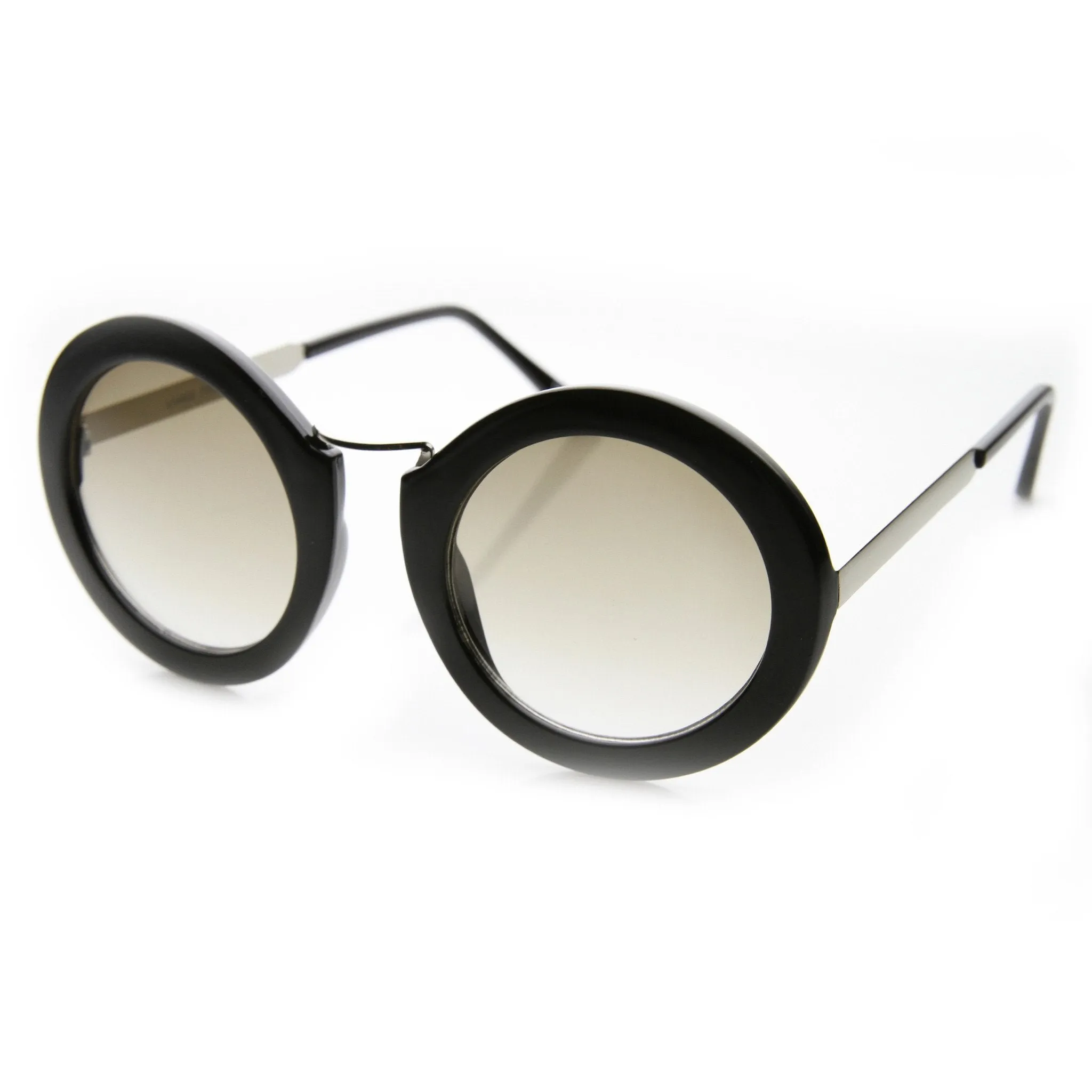 Women's Retro Round Oversize Sunglasses With Metal Accents 9609 sold by ZeroUV product image thumbnail 2