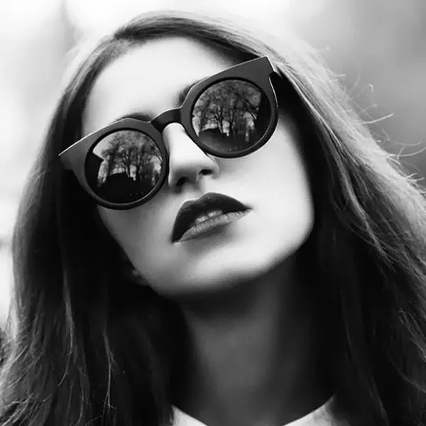 Retro P3 Round Angled Circle Flat Cat Eye Sunglasses 9120 sold by ZeroUV product image thumbnail 2