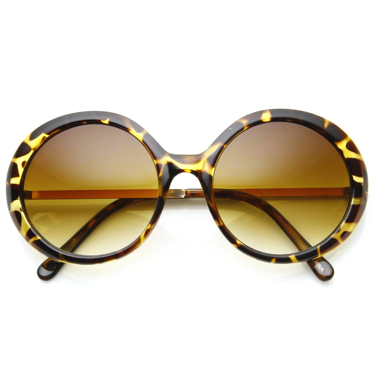 Oversize Womens Trendy Designer Fashion Sunglasses 8925 sold by ZeroUV product image thumbnail 3