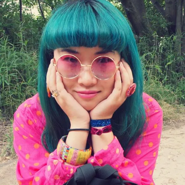 Retro Hippie Round Multi Color Rainbow Lens Sunglasses sold by ZeroUV product image thumbnail 2