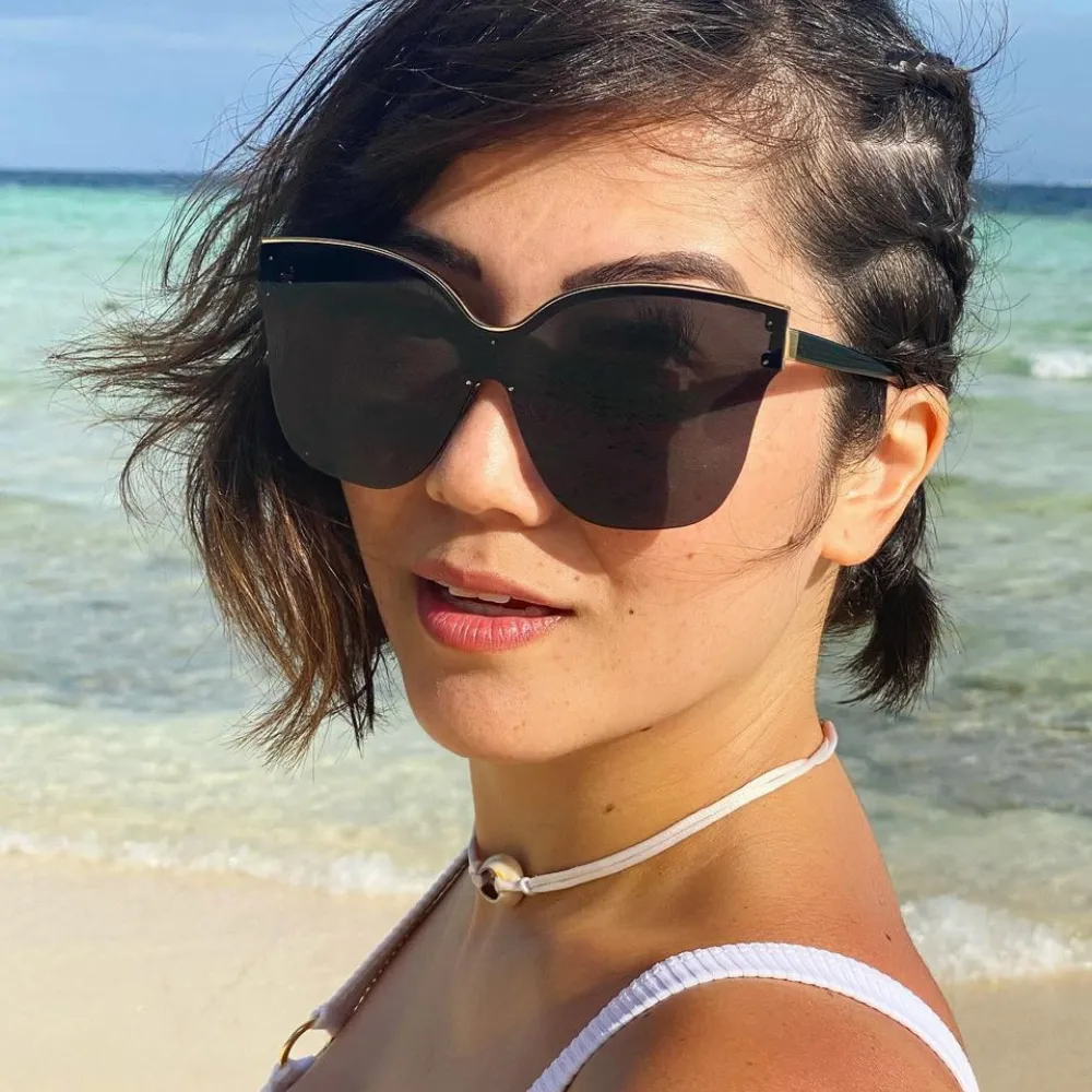 Oversize Modern Women's Shield Mono Lens Cat Eye Sunglasses C967 sold by ZeroUV product image thumbnail 2