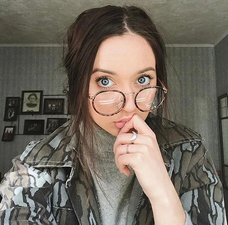 Vintage Round Dapper Clear Lens Glasses A889 sold by ZeroUV product image thumbnail 3