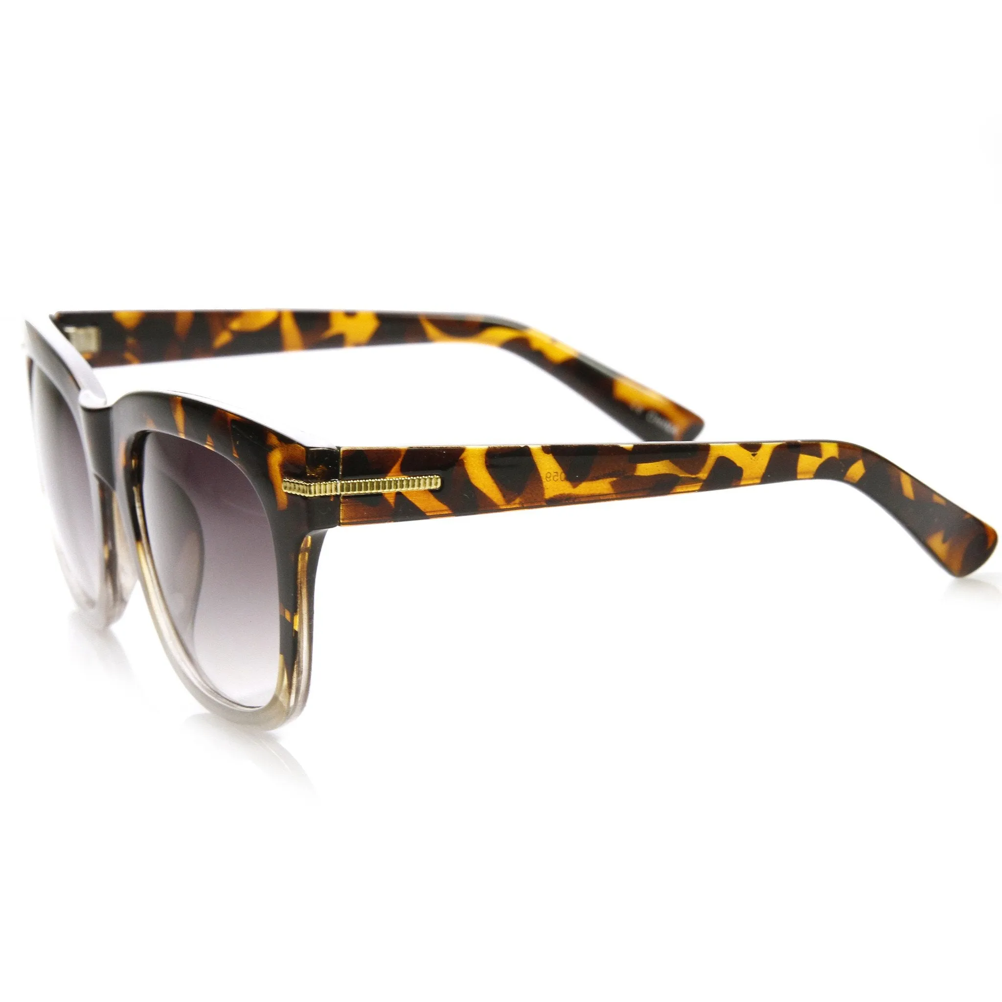 Womens Oversize Bold Frame Modern Horned Rim Fashion Sunglasses 9301 sold by ZeroUV product image thumbnail 4