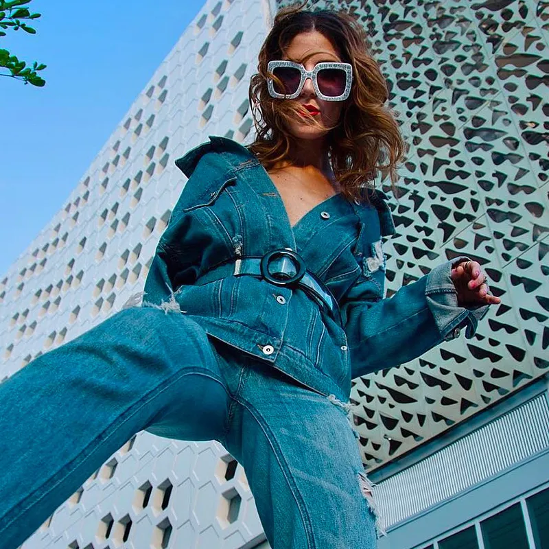 Women's Oversize Glamorous Crystal Rhinestone Square Sunglasses C586 sold by ZeroUV product image thumbnail 3