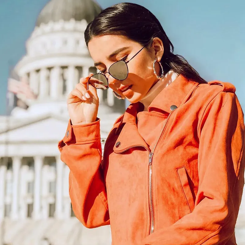 Women's Retro Thin Frame Metal Mirrored Flat Lens Sunglasses C601 sold by ZeroUV product image thumbnail 2