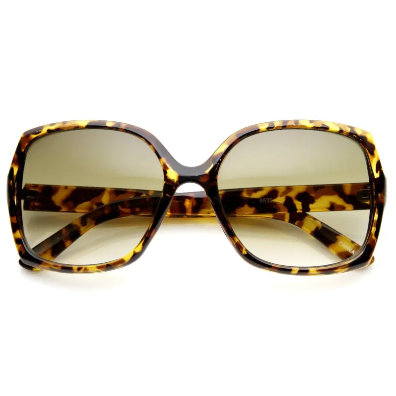 Womens Designer Inspired Square Frame Sunglasses 8951 sold by ZeroUV