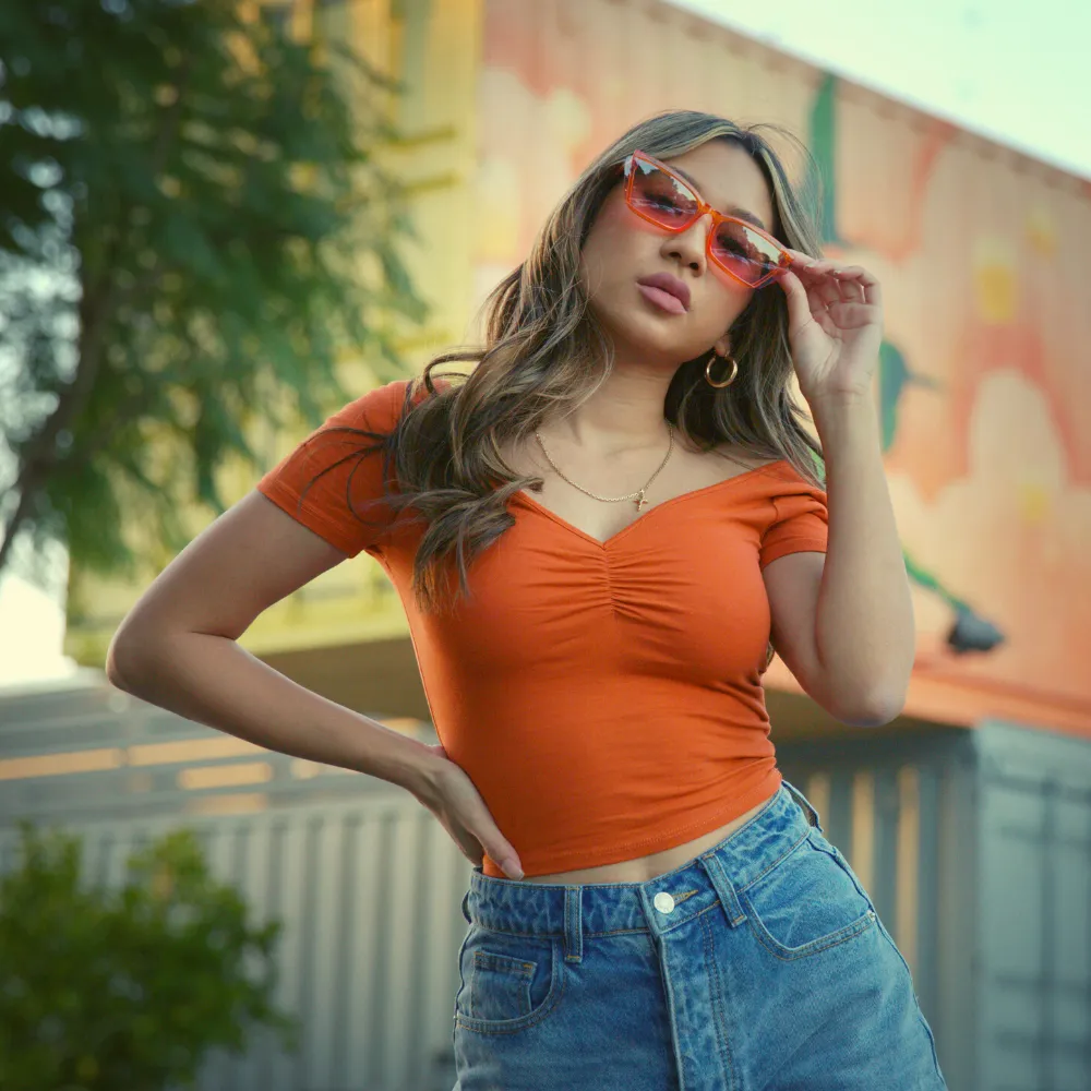 Sleek Semi-Rimless Winged Lens Cat Eye Sunglasses D276 sold by ZeroUV product image thumbnail 2