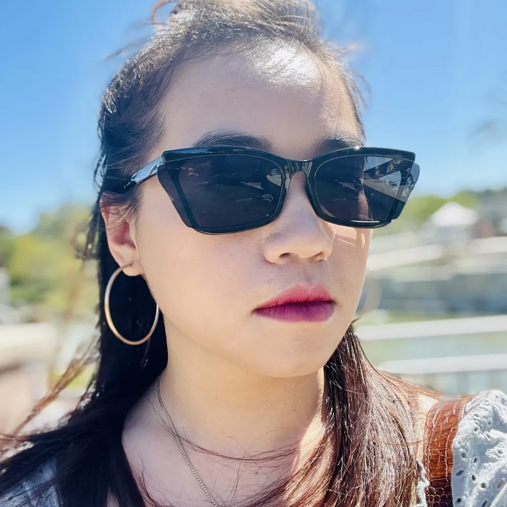 Sleek Semi-Rimless Winged Lens Cat Eye Sunglasses D276 sold by ZeroUV product image thumbnail 3