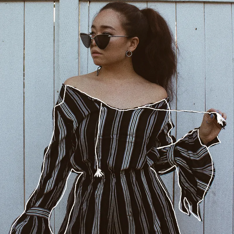 Oversize Thin Metal Cat Eye Butterfly Frame Sunglasses C201 sold by ZeroUV product image thumbnail 5