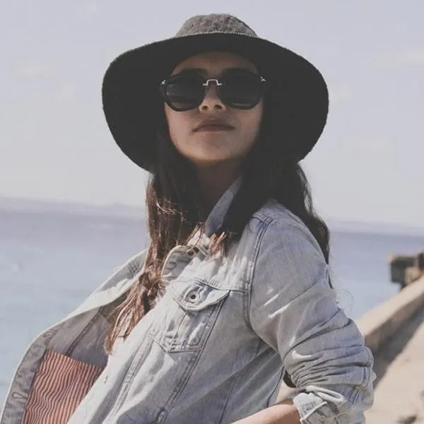 Fashion Hexagon Frame With Metal Accents Women's Sunglasses sold by ZeroUV product image thumbnail 2