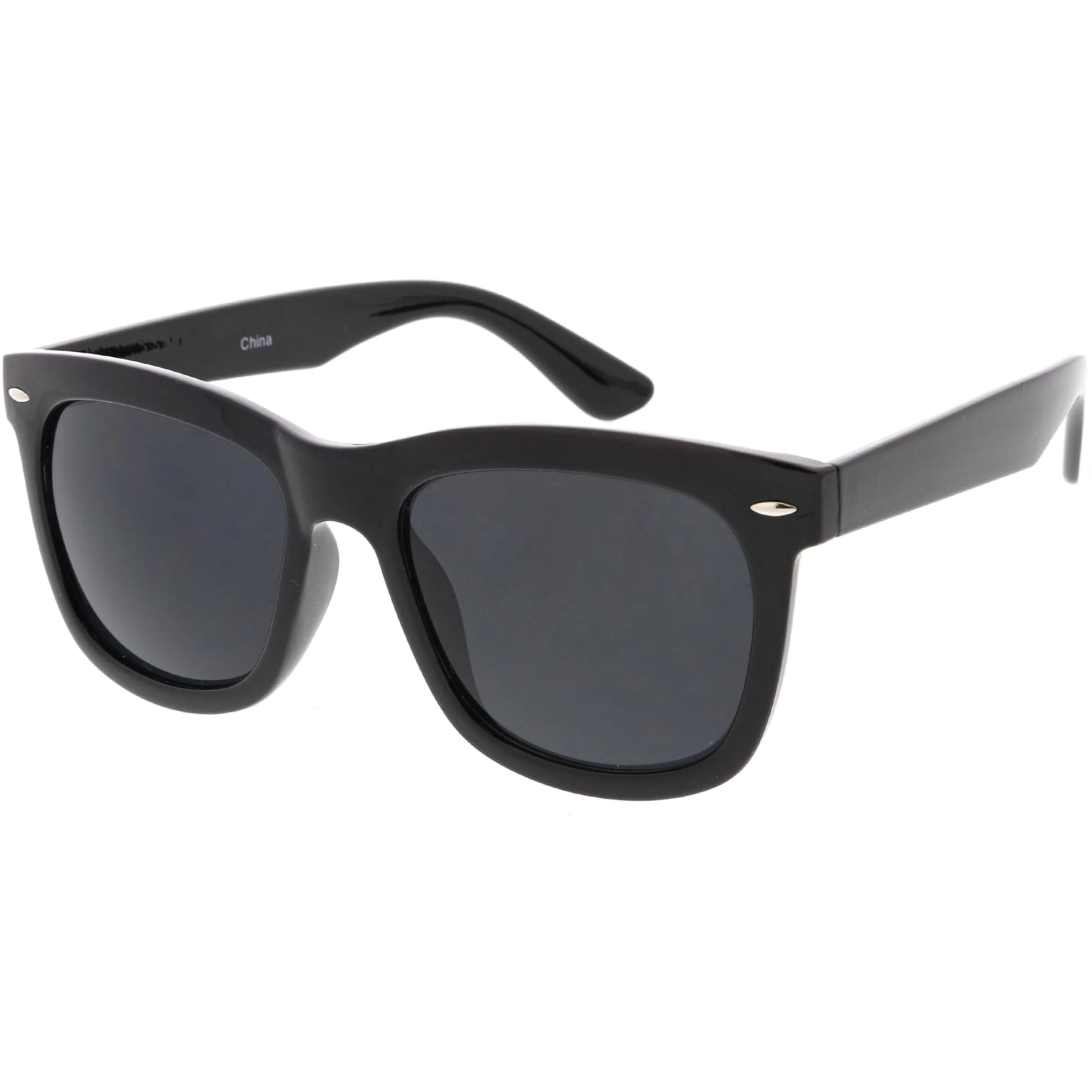 Oversize Wide Arm Metal Rivet Horn Rimmed Sunglasses C693 sold by ZeroUV product image thumbnail 2