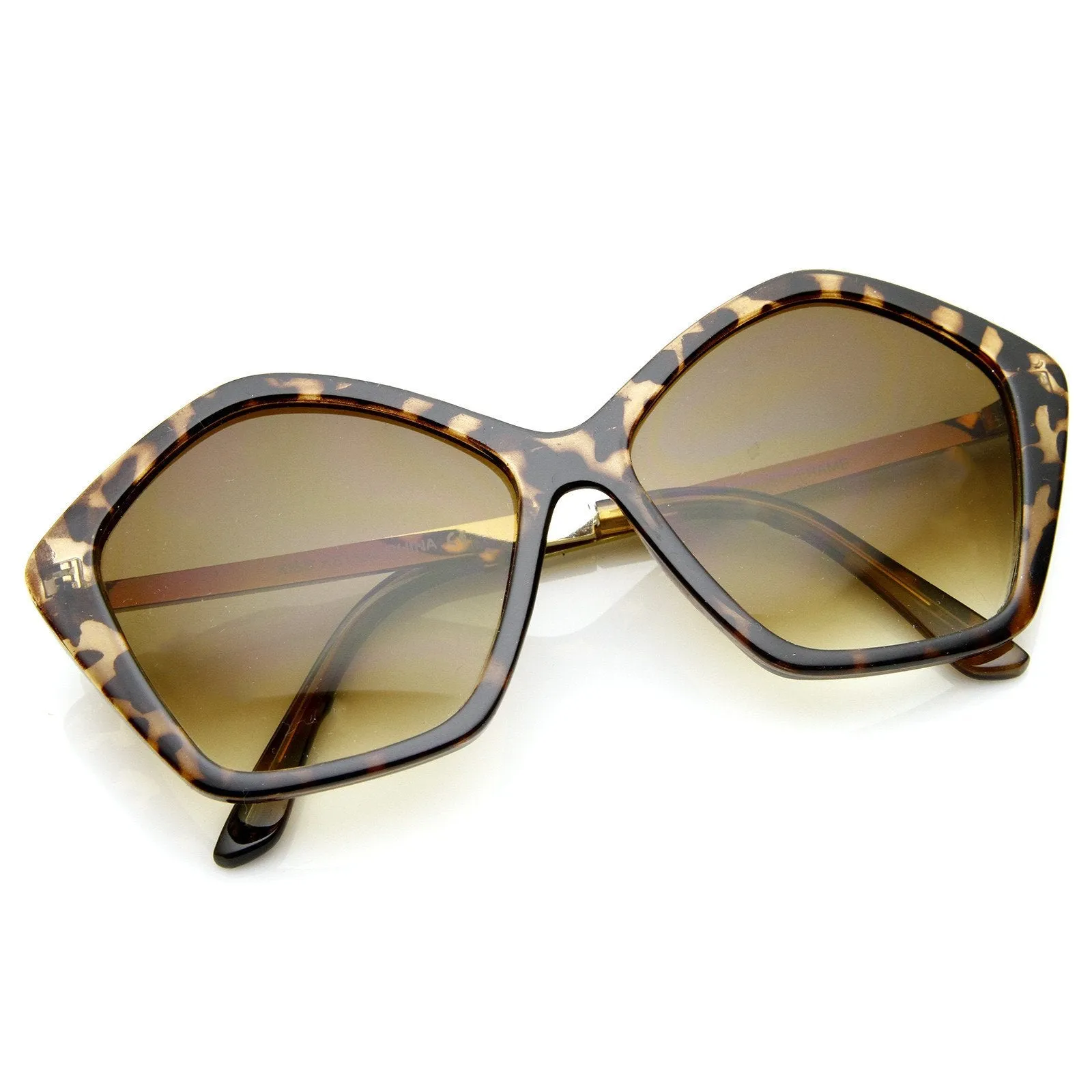 Women's Pentagon Oversize Fashion Sunglasses 8908 sold by ZeroUV product image thumbnail 4