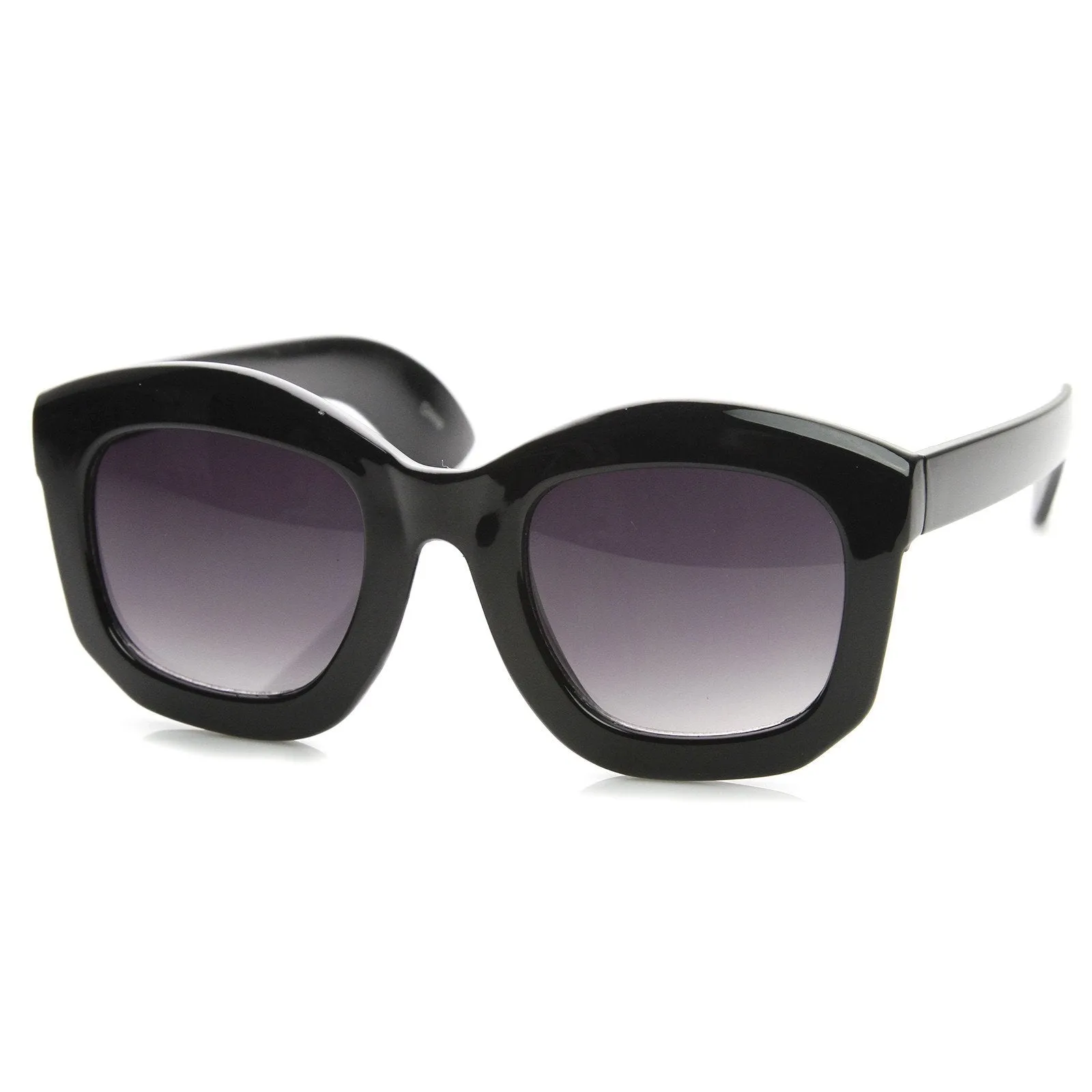 Oversize Blogger Designer Fashion Womens Sunglasses 8950 sold by ZeroUV product image thumbnail 2