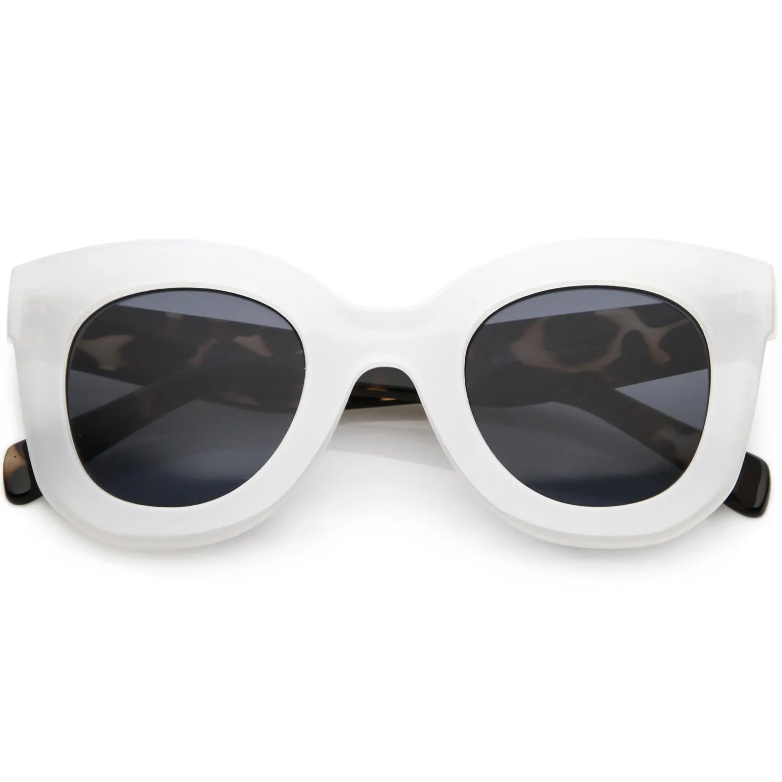 Women's Oversize Chunky Marble Print Horned Rim Sunglasses C838 sold by ZeroUV product image thumbnail 2
