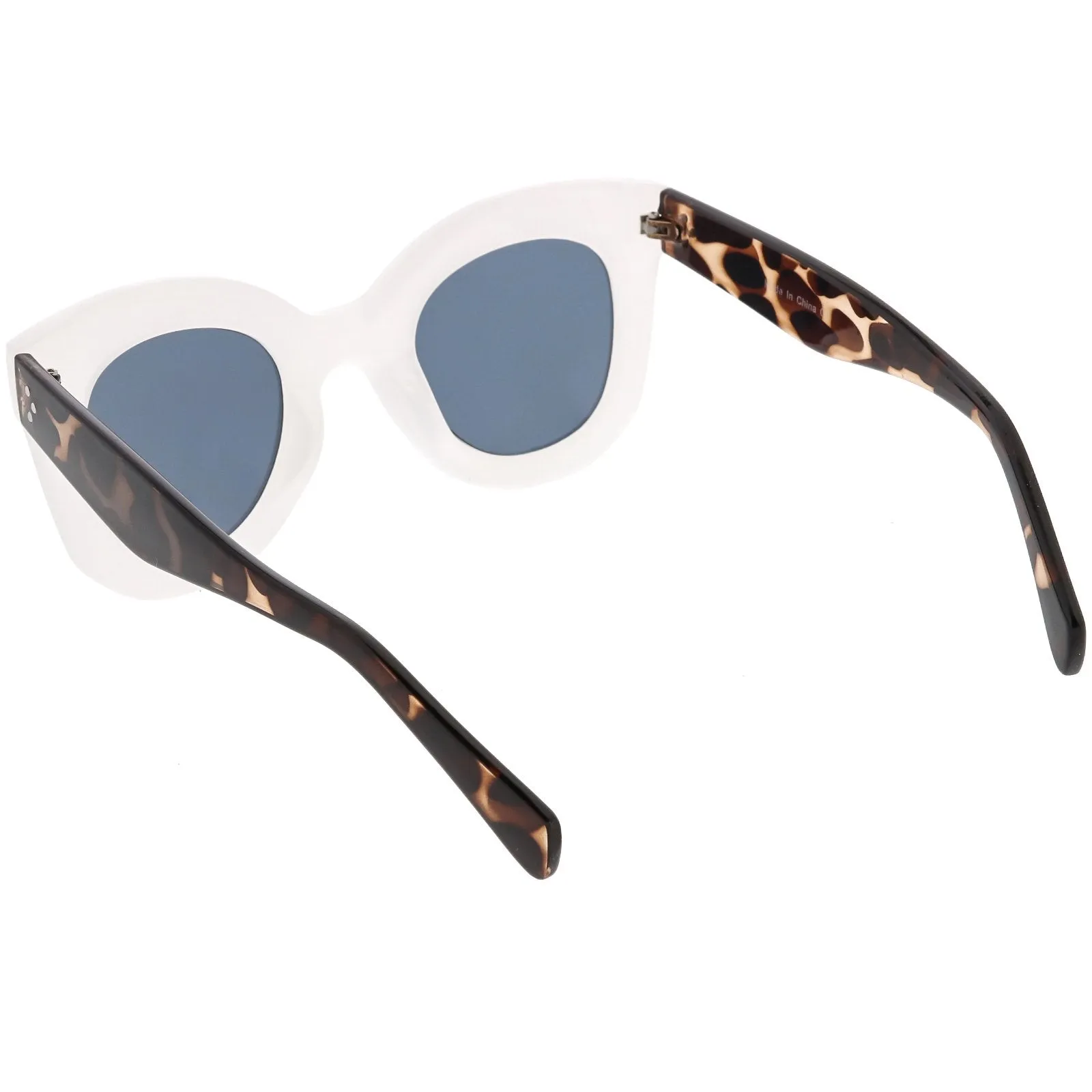 Women's Oversize Chunky Marble Print Horned Rim Sunglasses C838 sold by ZeroUV product image thumbnail 5