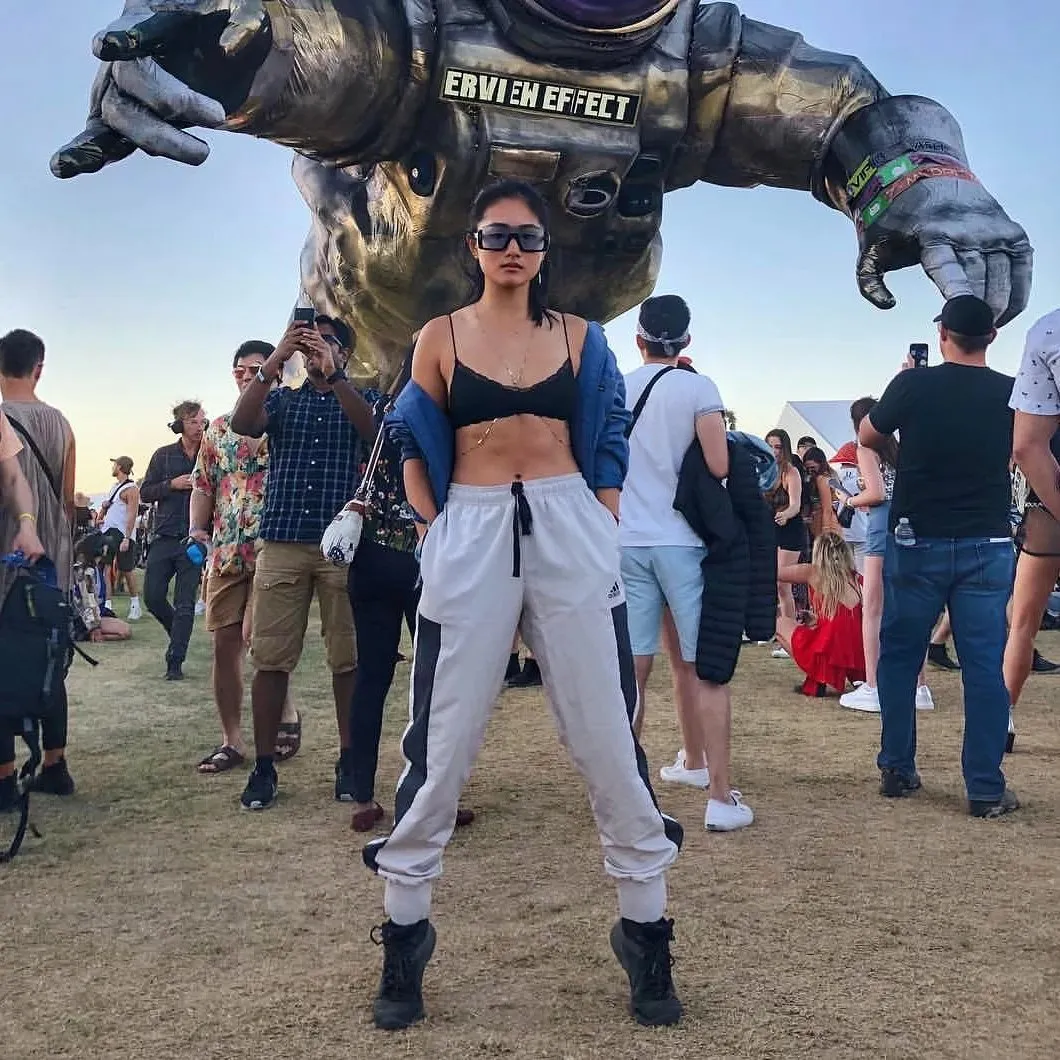 Retro Color Tone Mono Lens Shield In Color Lens Sunglasses C954 sold by ZeroUV product image thumbnail 3