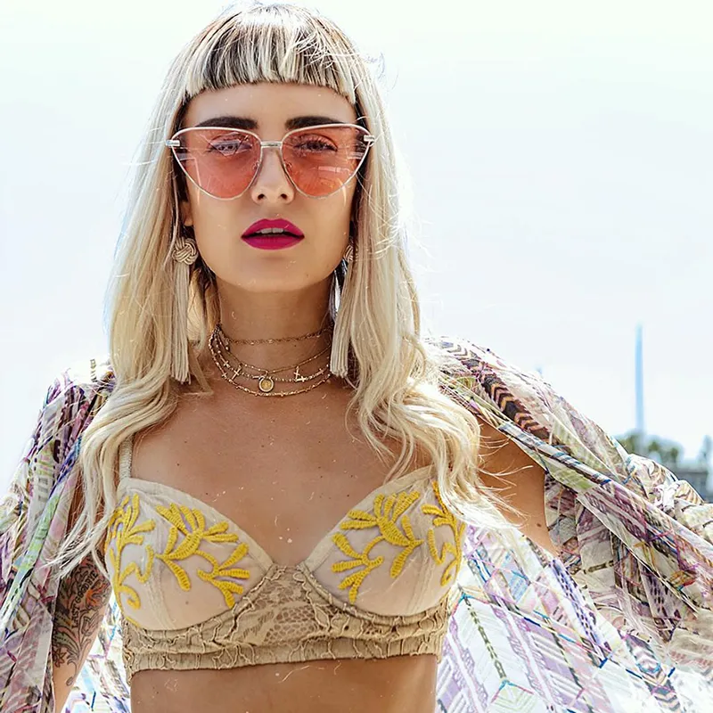 Women's Oversize Color Tone Metal Cat Eye Sunglasses C627 sold by ZeroUV product image thumbnail 4