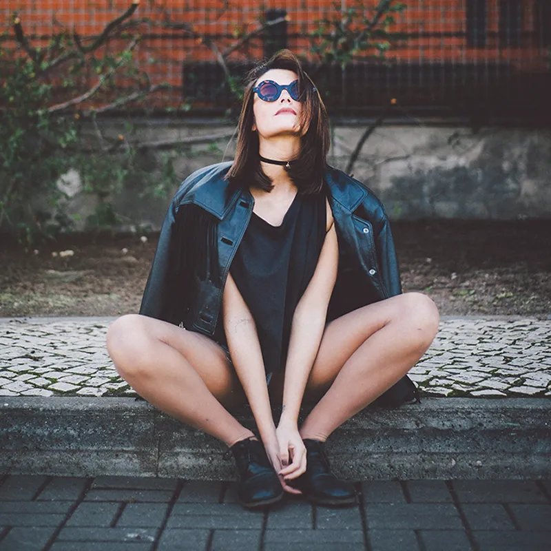 Trendy Blogger Women's Fashion Thick Round Sunglasses sold by ZeroUV product image thumbnail 4