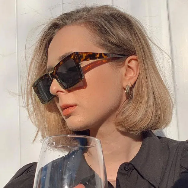 Modern Vintage-Inspired Horn Rimmed Square Sunglasses D178 sold by ZeroUV product image thumbnail 2