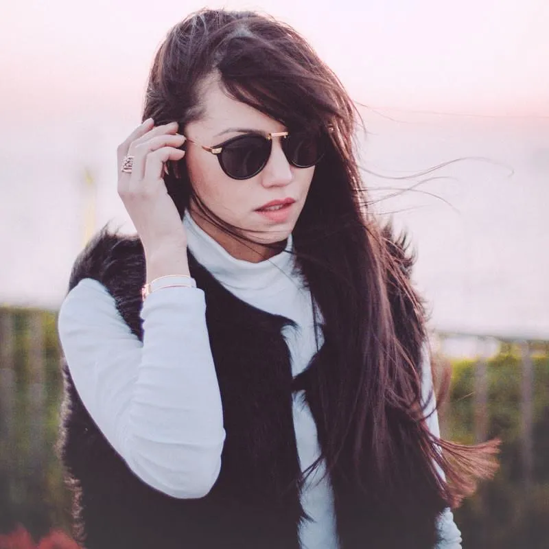 Vintage Steampunk Inspired Round Horned Rim Frame Sunglasses sold by ZeroUV product image thumbnail 5