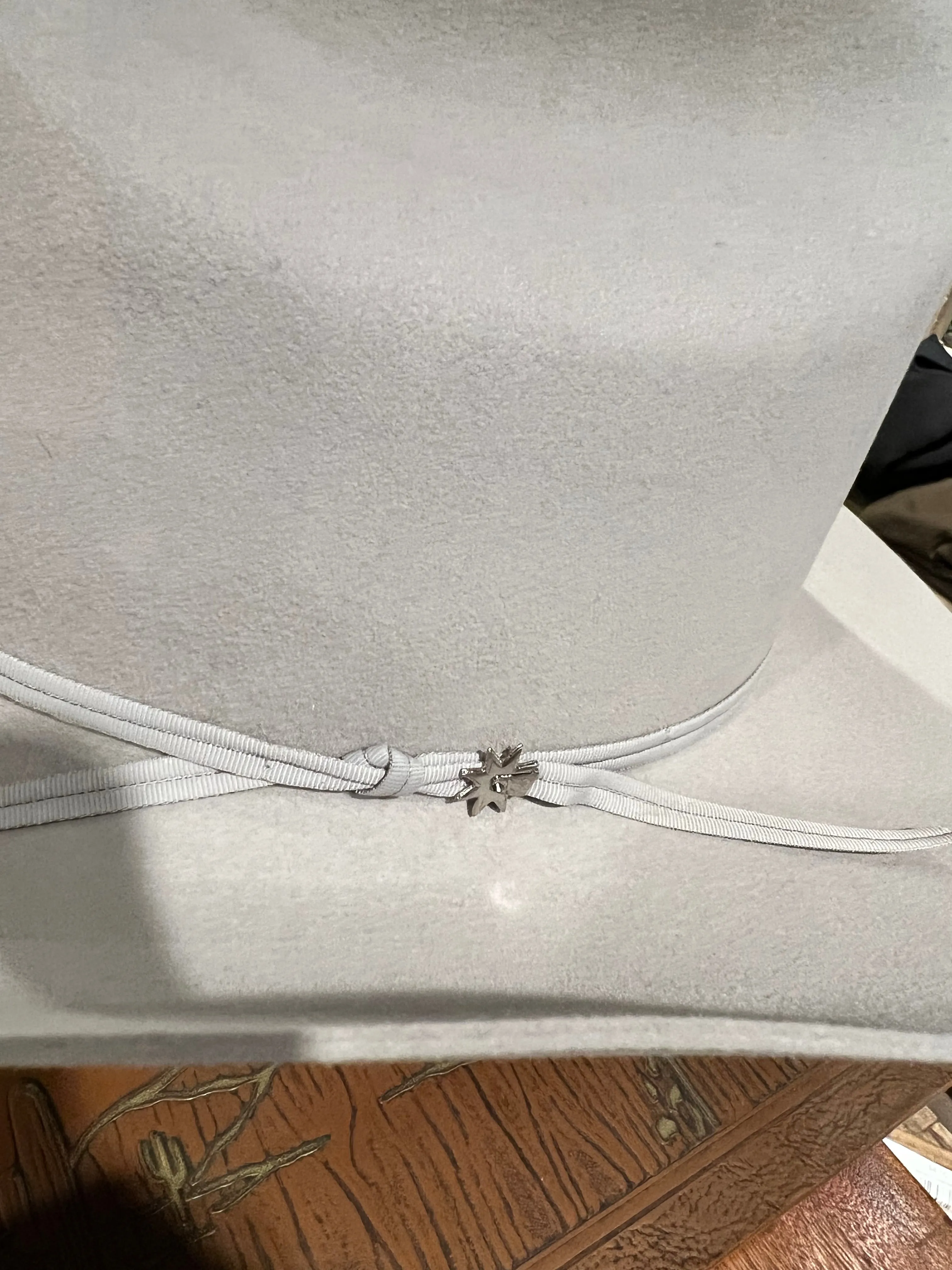 Vintage Bailey Ranchero 5x sold by Cave and Post product image thumbnail 2