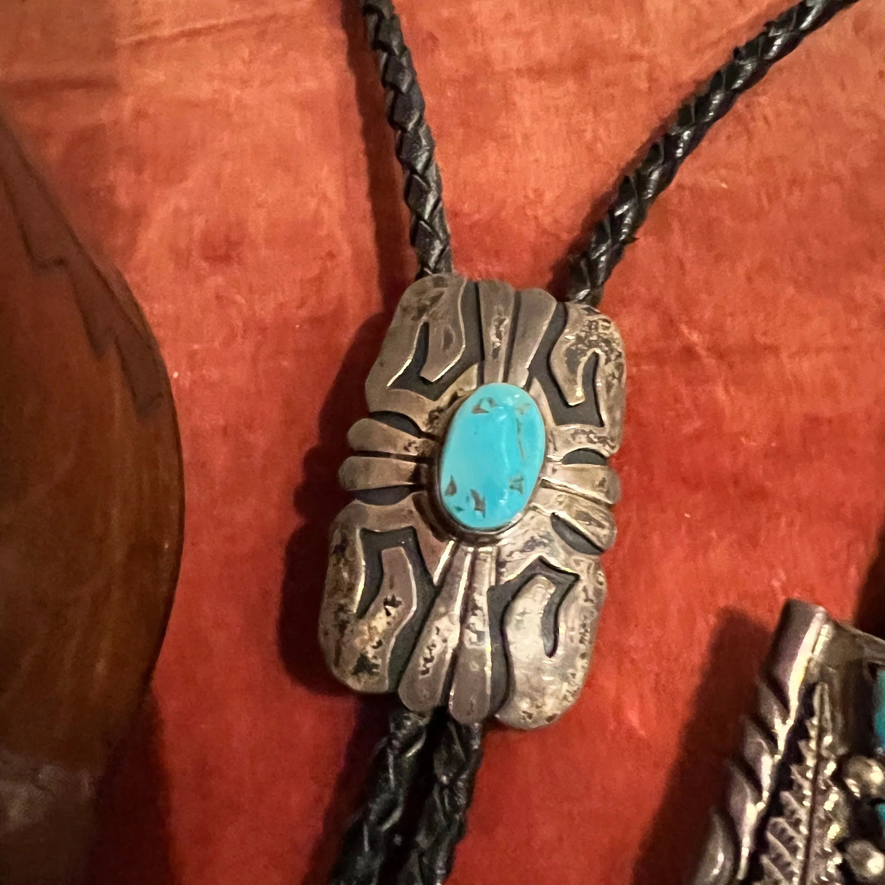 Vintage Tommy Singer Bolo sold by Cave and Post