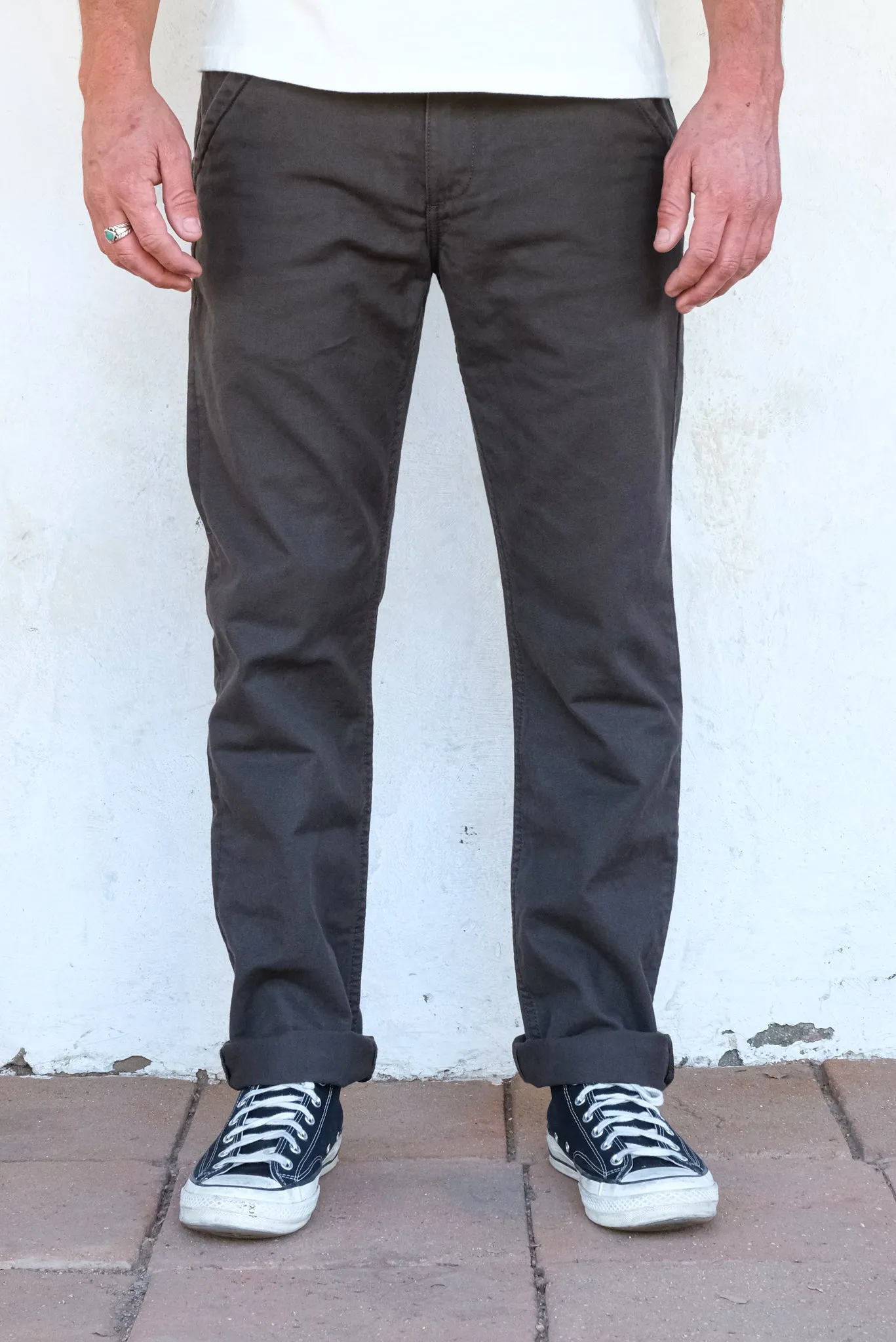 WORKERS CHINO SLIM STRAIGHT-BARK sold by Cave and Post