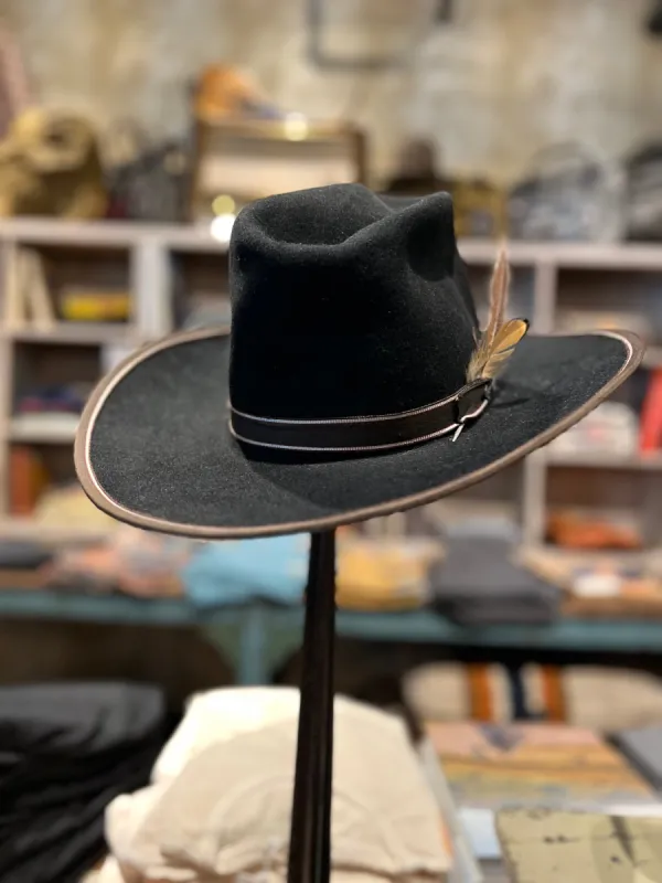 Stetson Black 4X Beaver Felt Cowboy Hat Size 7 1/4 sold by Cave and Post