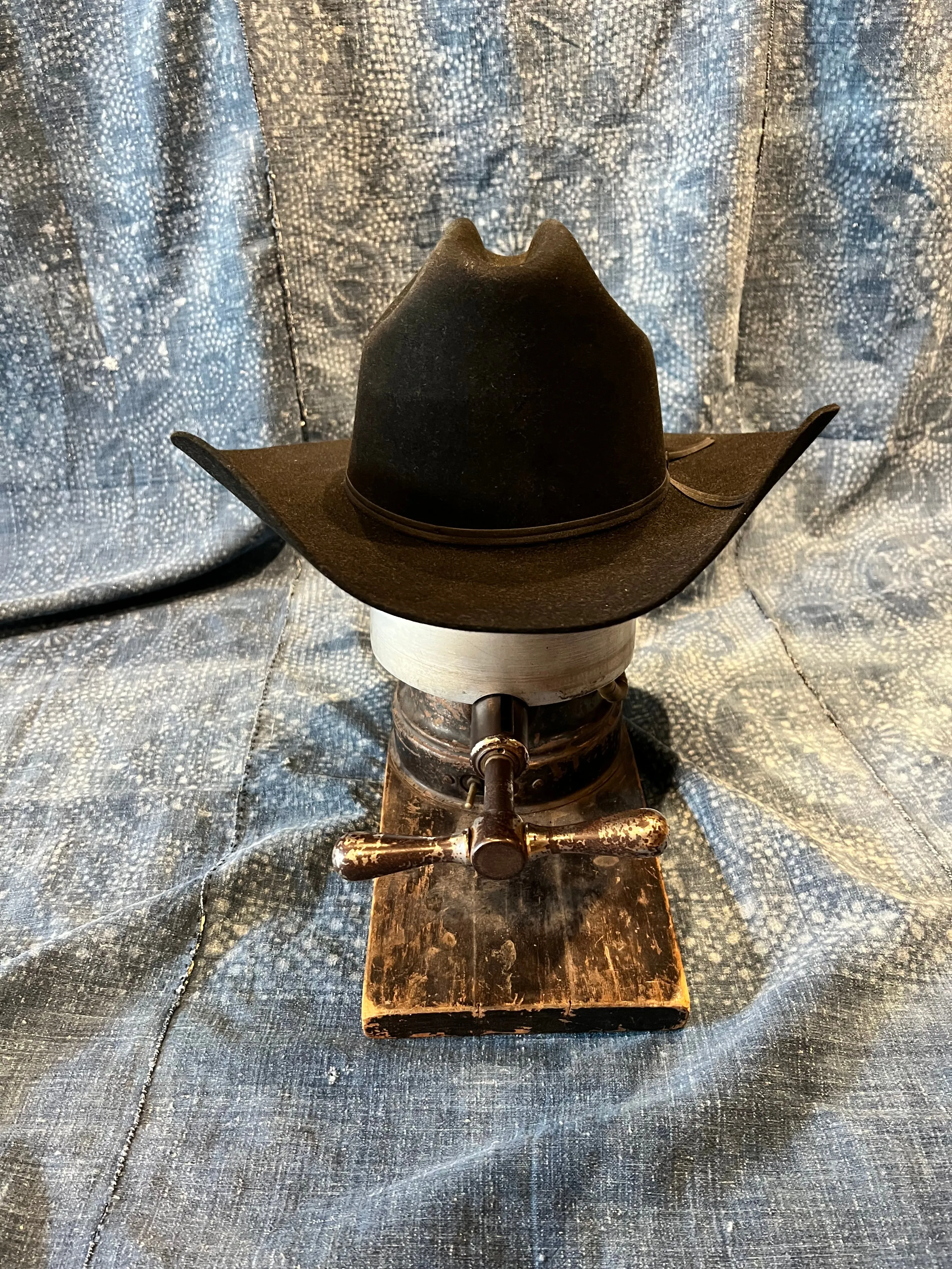 Vintage Westerner by Resistol Felt Cowboy Hat sold by Cave and Post product image thumbnail 2
