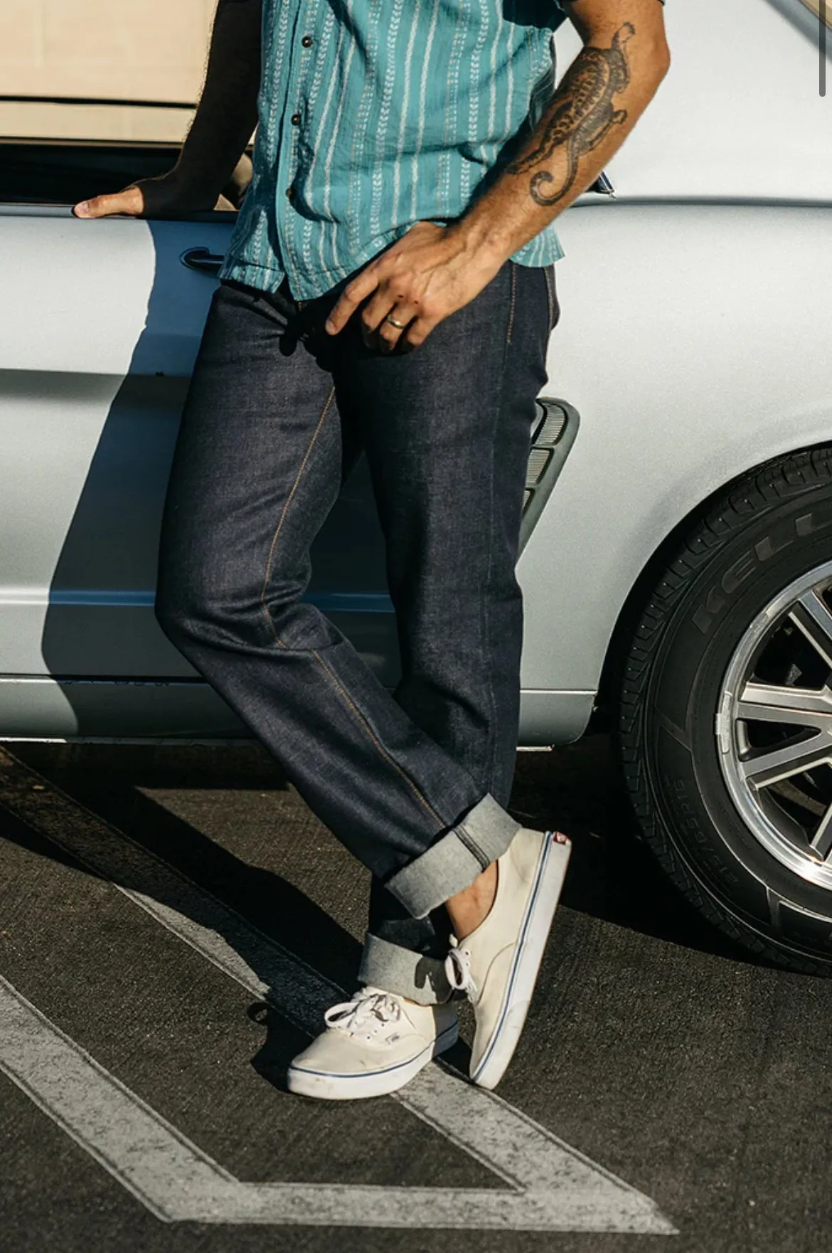 The Hammer Straight - Indigo Raw 17.5oz Mammoth Selvedge sold by Cave and Post product image thumbnail 5