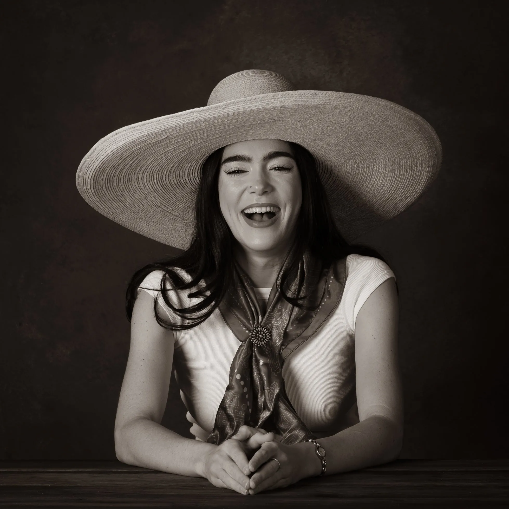 El Big Hat sold by Cave and Post