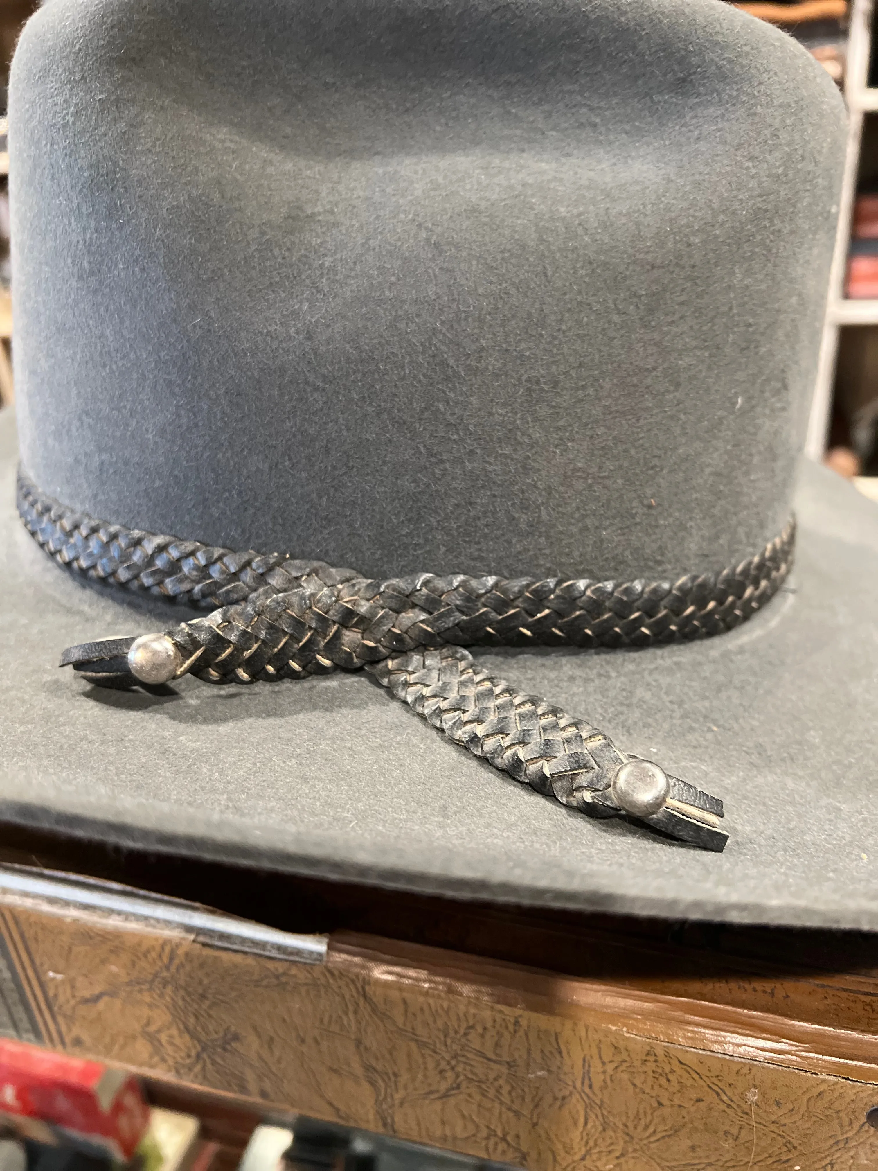 The Roundup 4x Felt Cowboy Hat sold by Cave and Post product image thumbnail 3