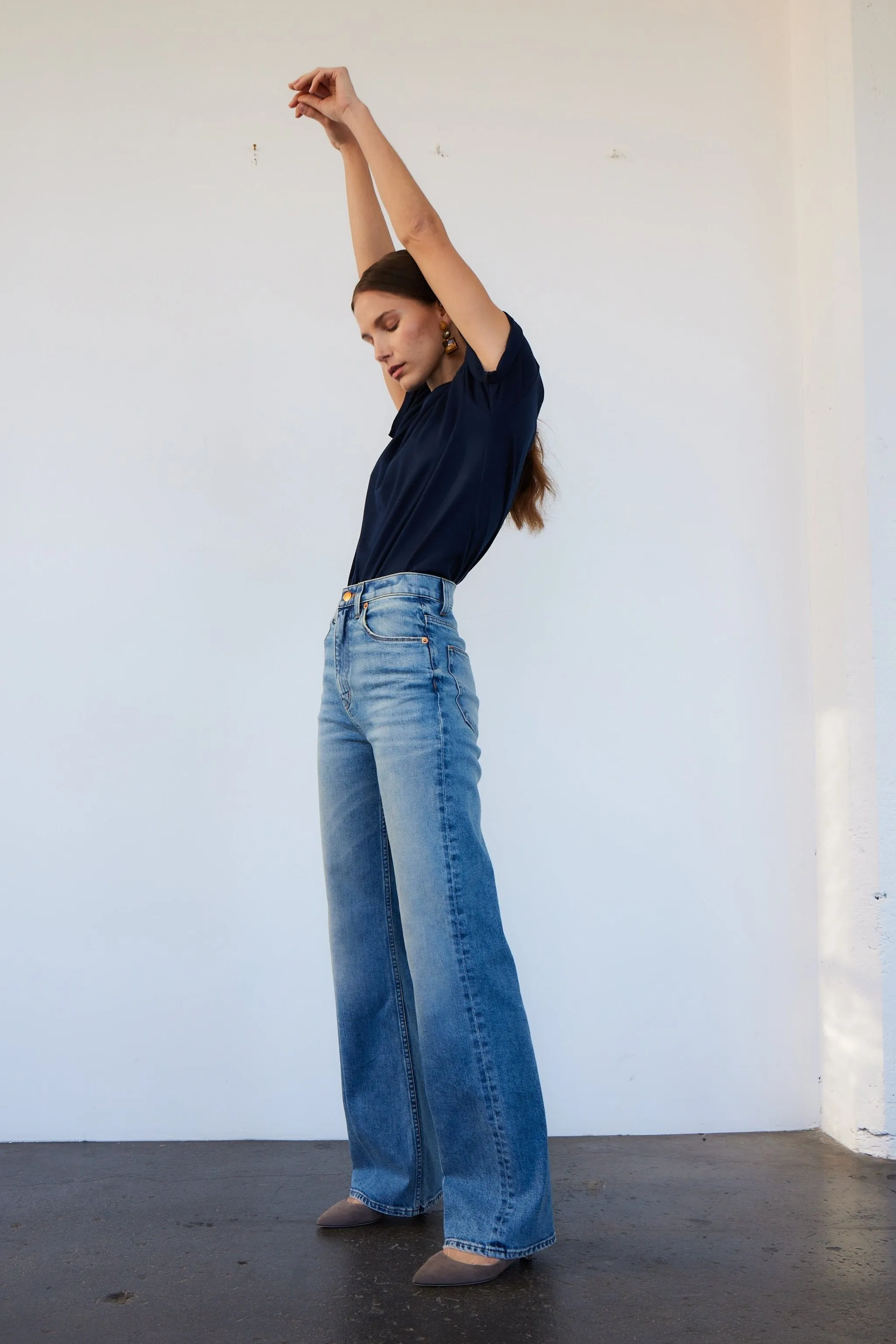 The Crease Jean in Worn Indigo sold by Jamie Haller product image thumbnail 2