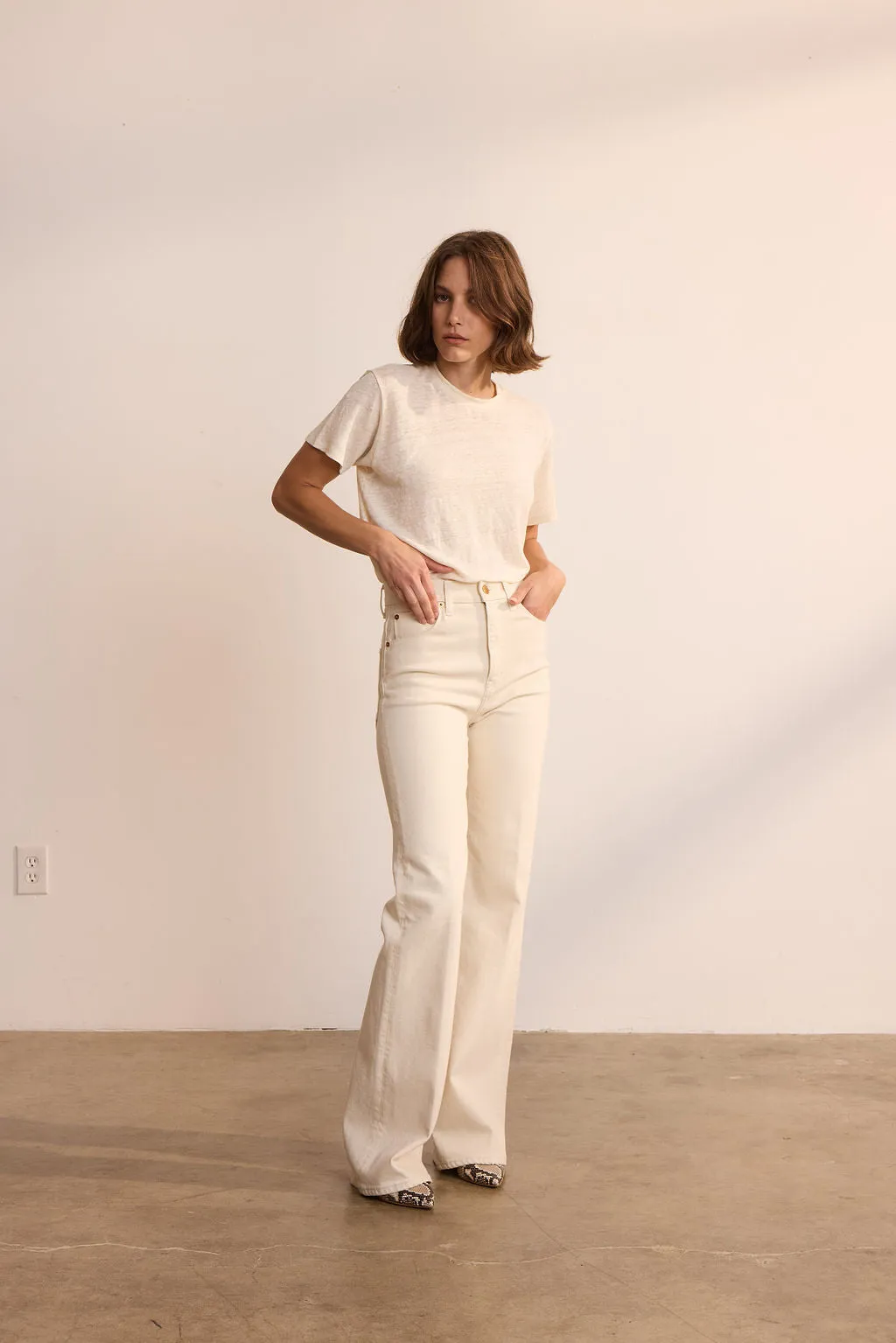 The Chameleon Tee Linen in Ecru sold by Jamie Haller product image thumbnail 4