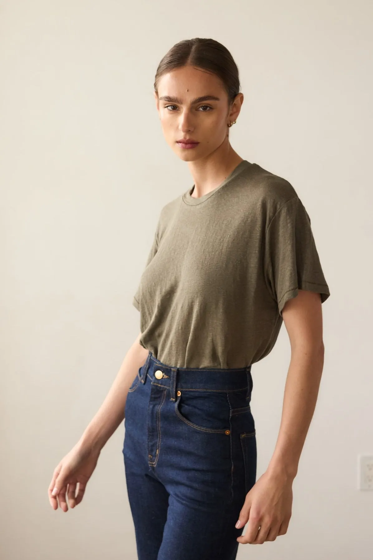 The Chameleon Tee Linen in Olive sold by Jamie Haller product image thumbnail 2