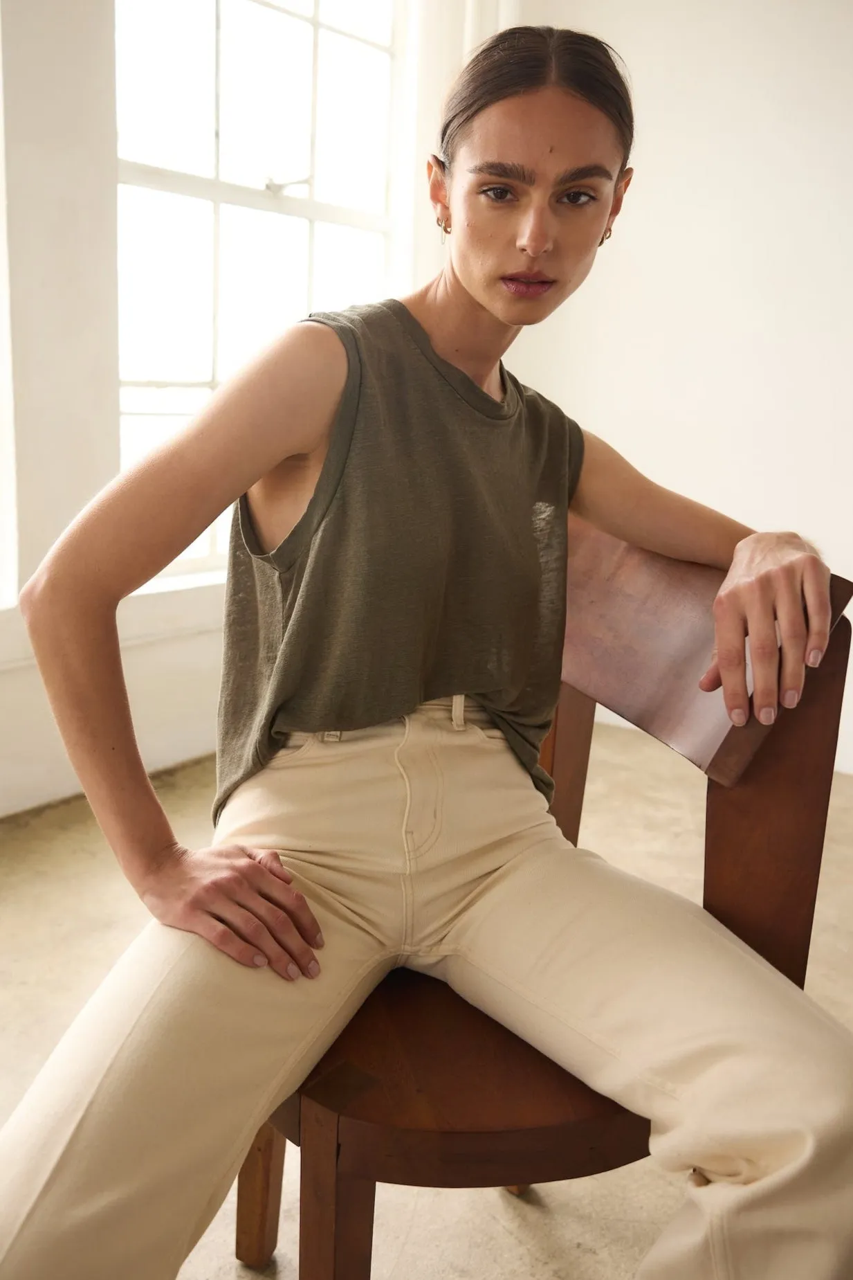 The Muscle Tee Linen in Olive sold by Jamie Haller product image thumbnail 2