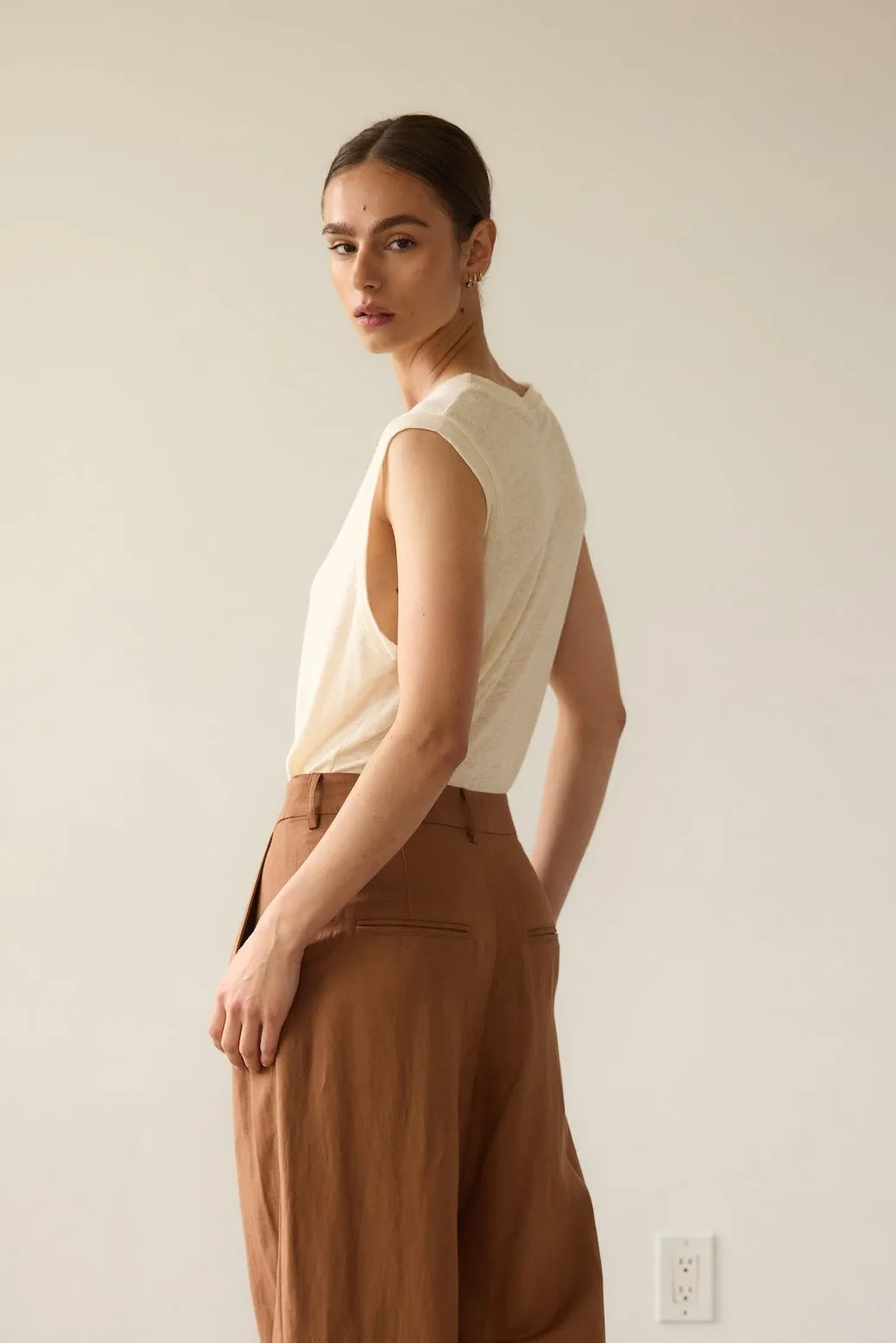The Muscle Tee Linen in Ecru sold by Jamie Haller product image thumbnail 4