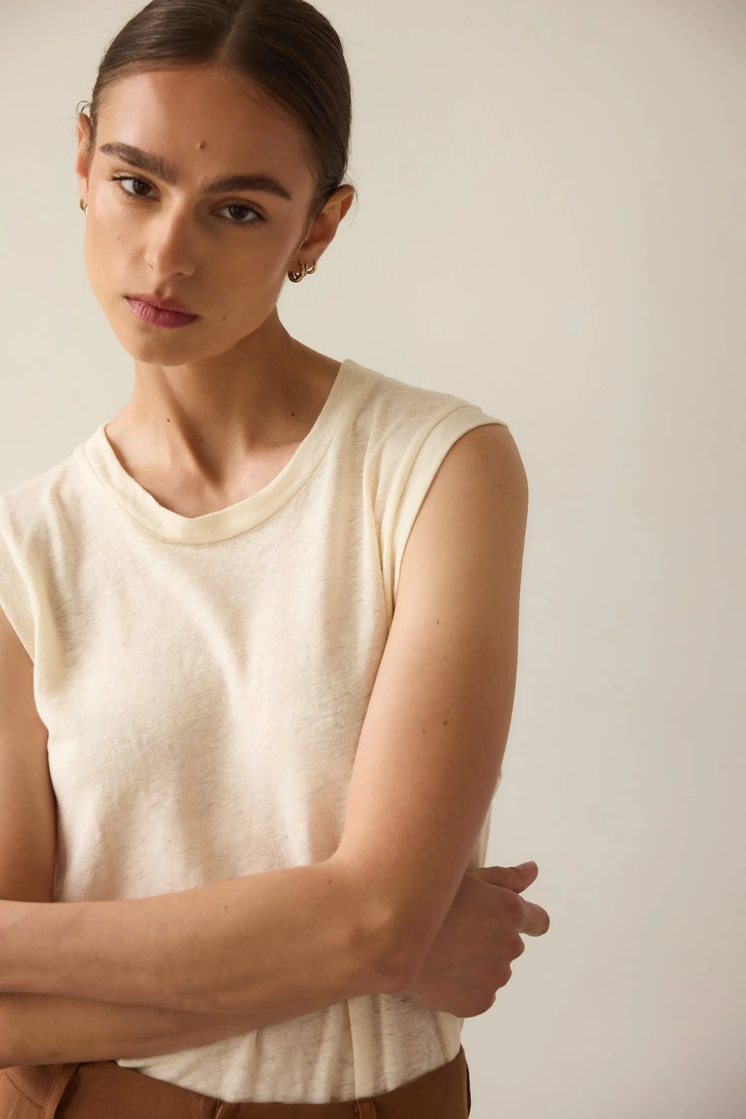 The Muscle Tee Linen in Ecru sold by Jamie Haller product image thumbnail 3
