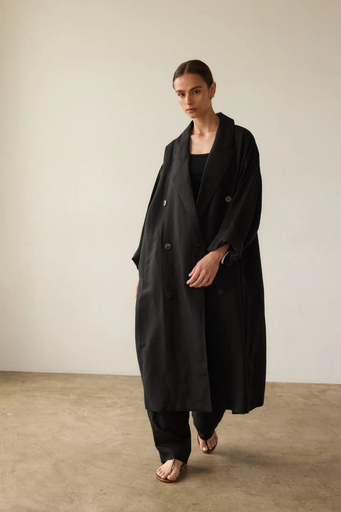 The Linen Baggy Trench Coat in Black sold by Jamie Haller product image thumbnail 5