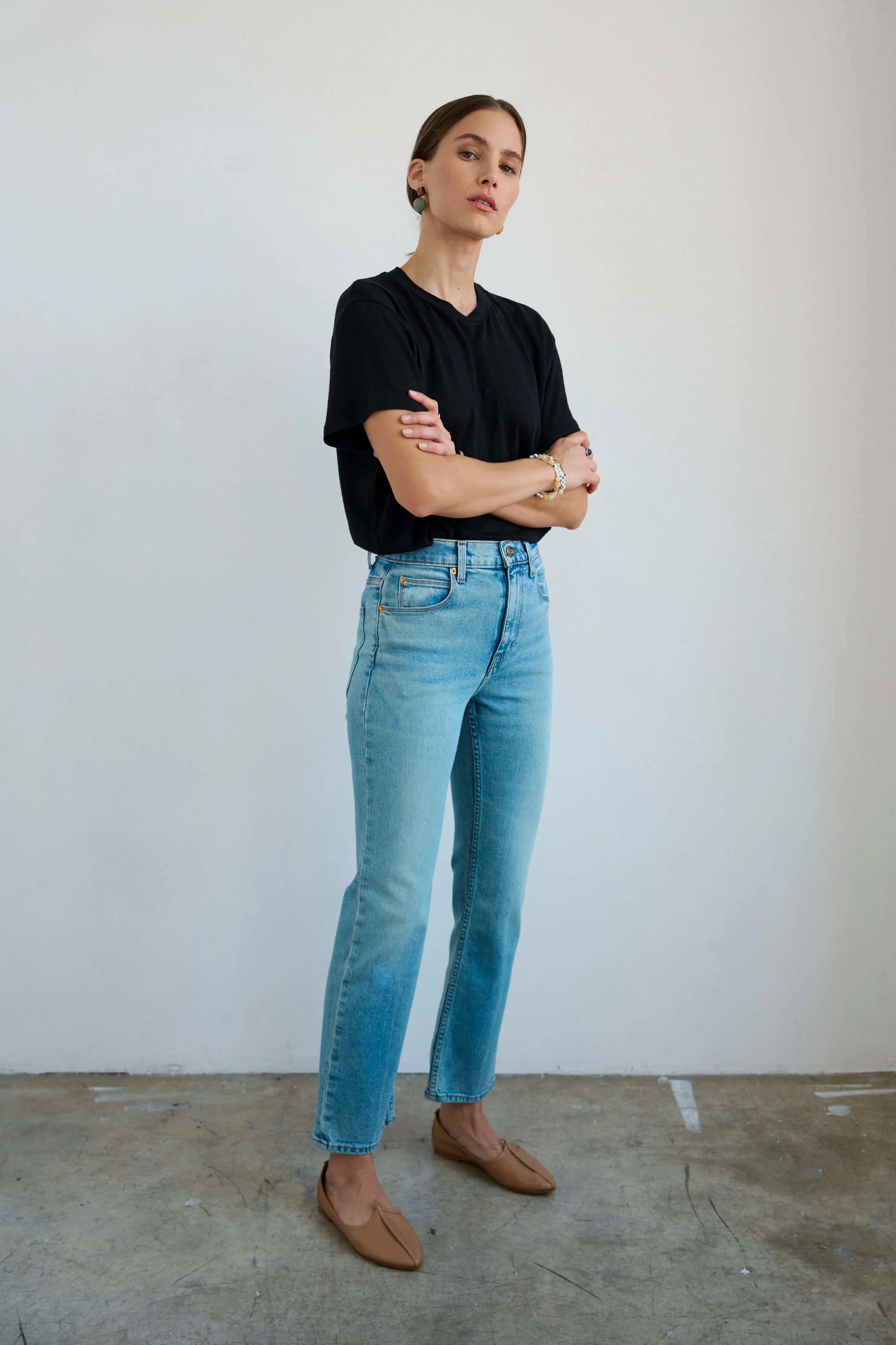The Kenickie in Dune Indigo sold by Jamie Haller product image thumbnail 4