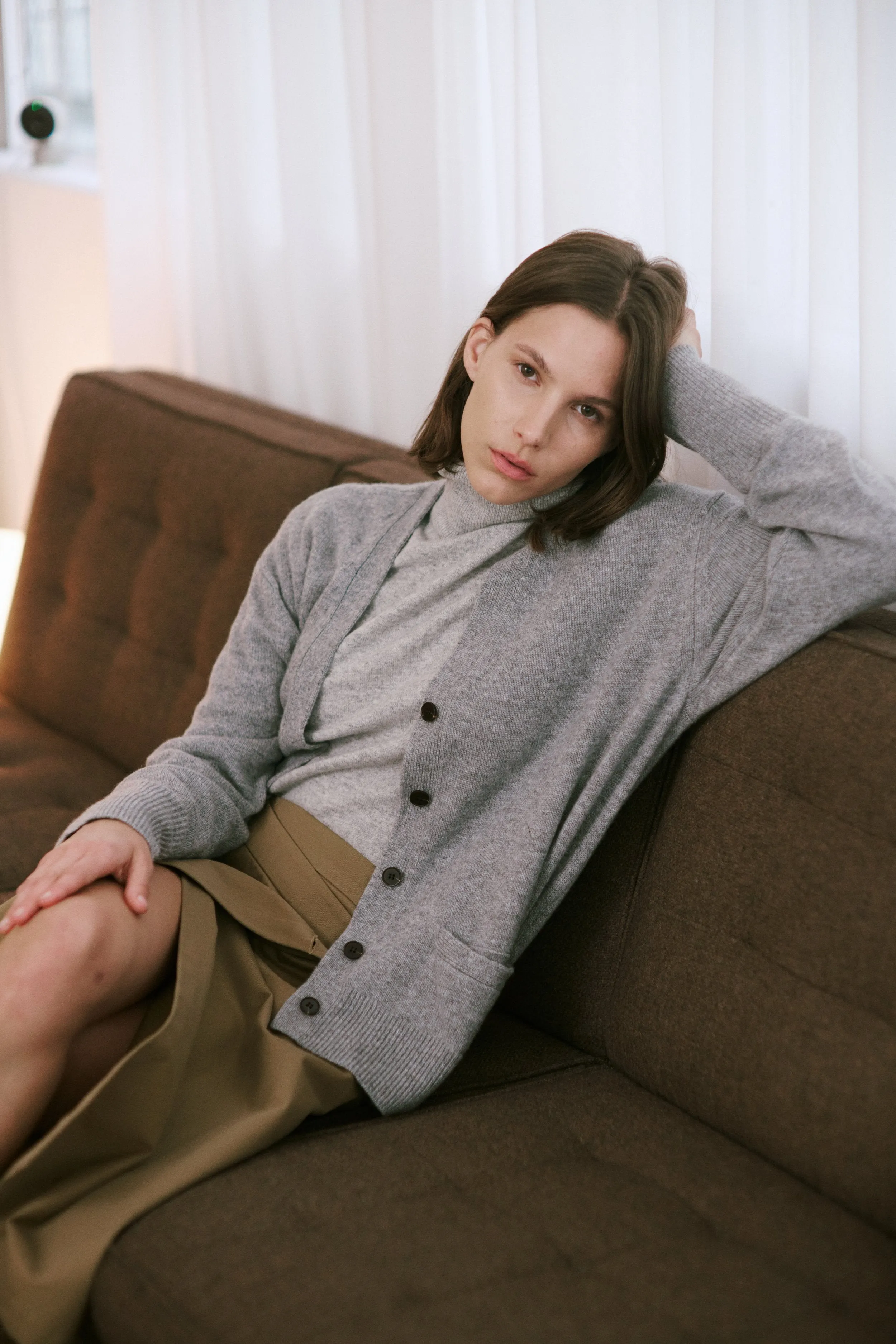 The Welt Pocket Cashmere Cardigan in Light Heather sold by Jamie Haller product image thumbnail 3