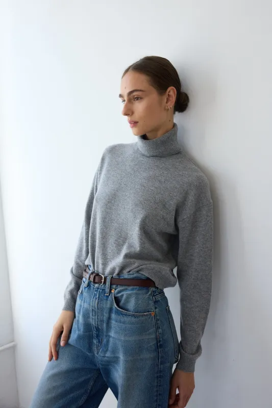 The Primm Sweater in Light Heather made by Jamie Haller