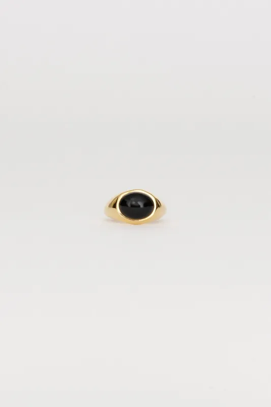 The Francis Oval Signet Ring in Onyx made by Jamie Haller