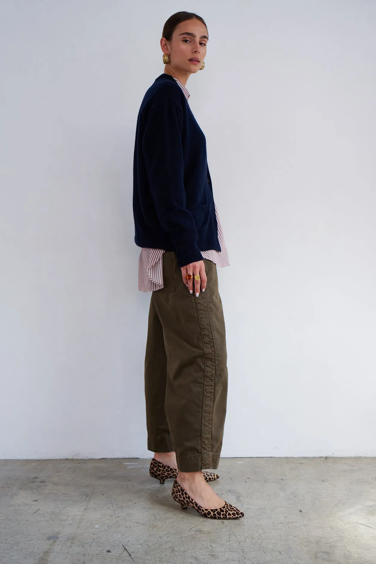 The Welt Pocket Cashmere Cardigan in Navy sold by Jamie Haller product image thumbnail 4