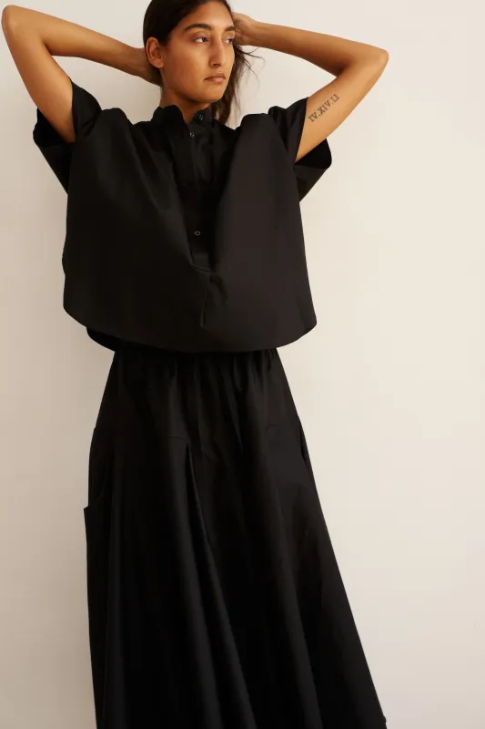 The Amalfi Shell in Black made by Jamie Haller