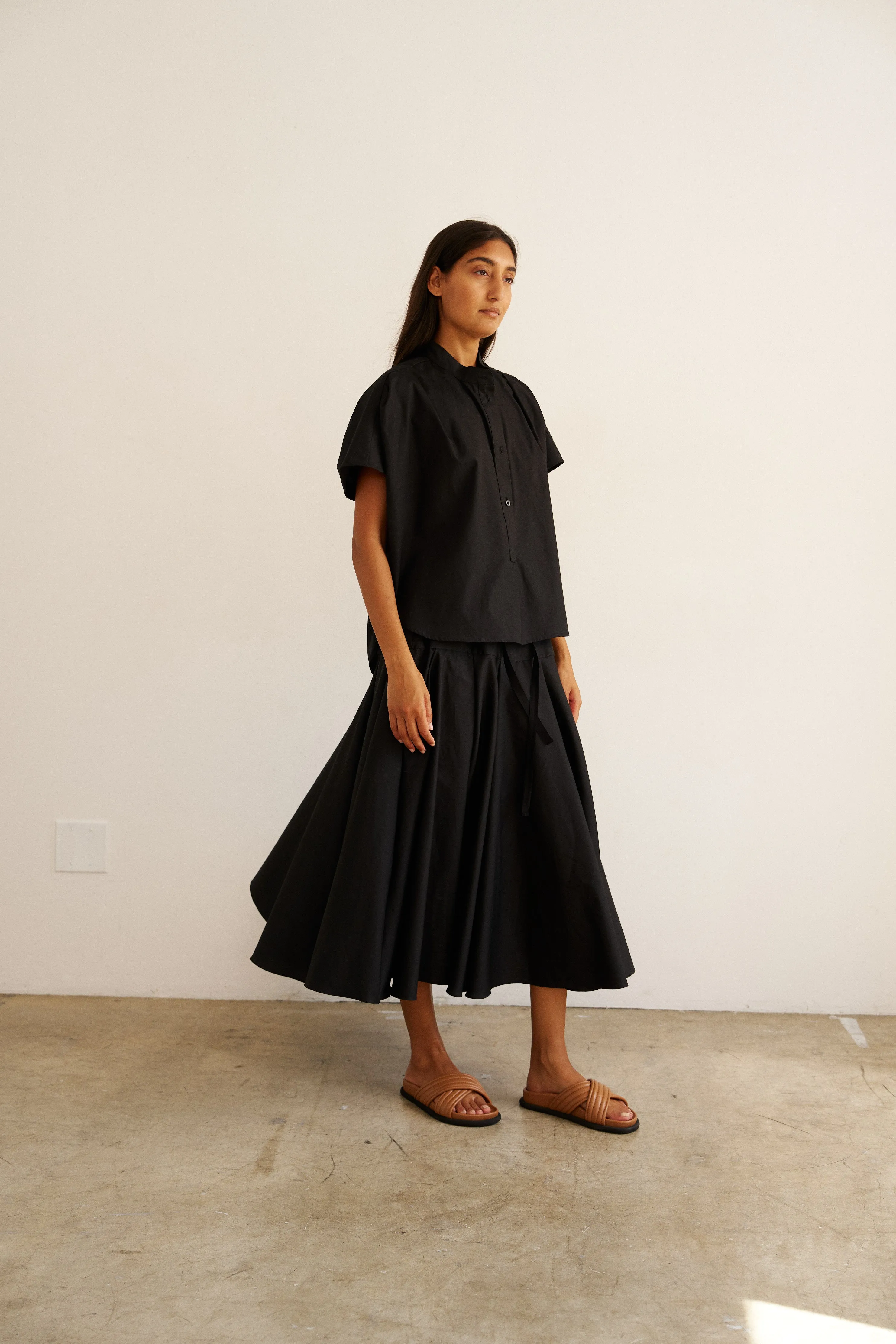 The Amalfi Shell in Black sold by Jamie Haller product image thumbnail 5